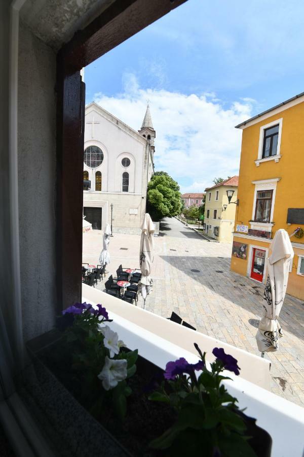 Apartment Lavanda Sinj Eksteriør billede