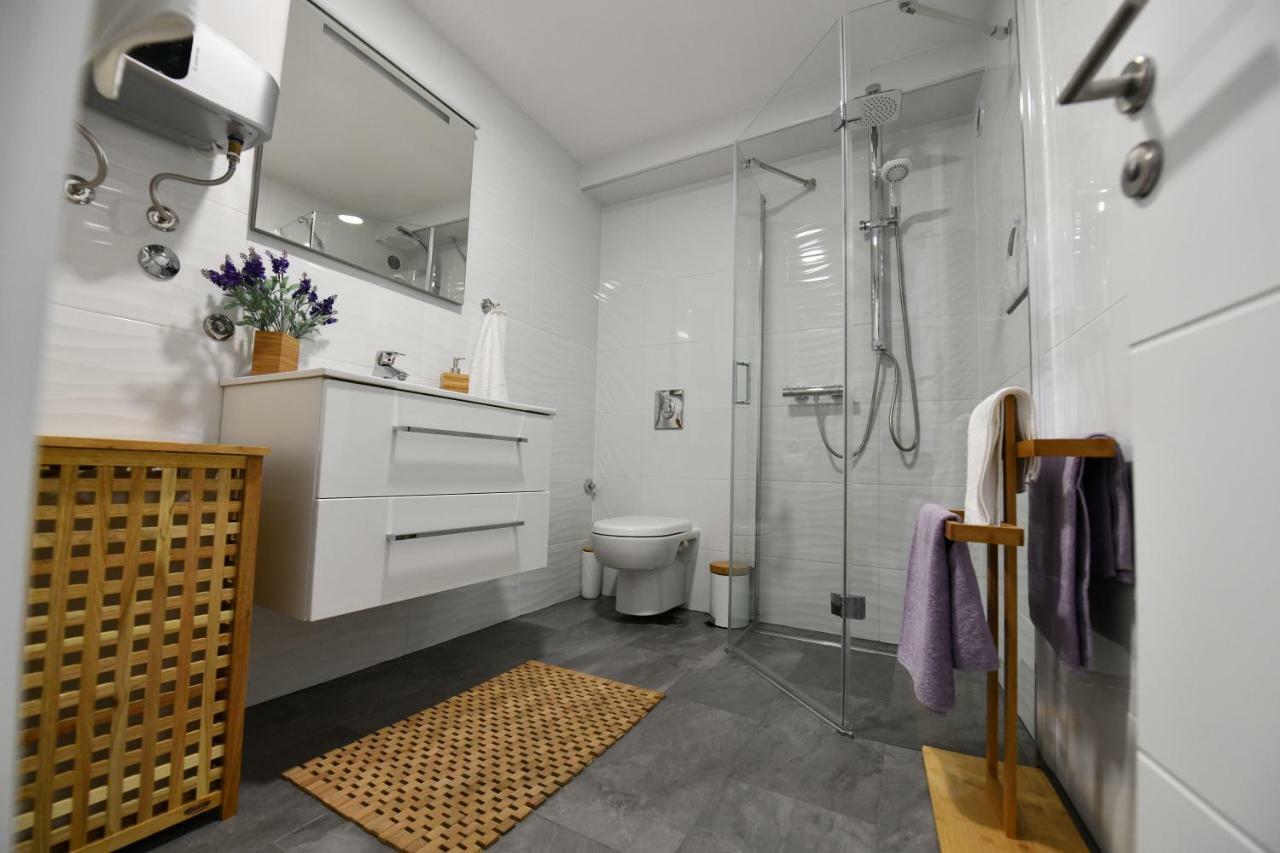 Apartment Lavanda Sinj Eksteriør billede