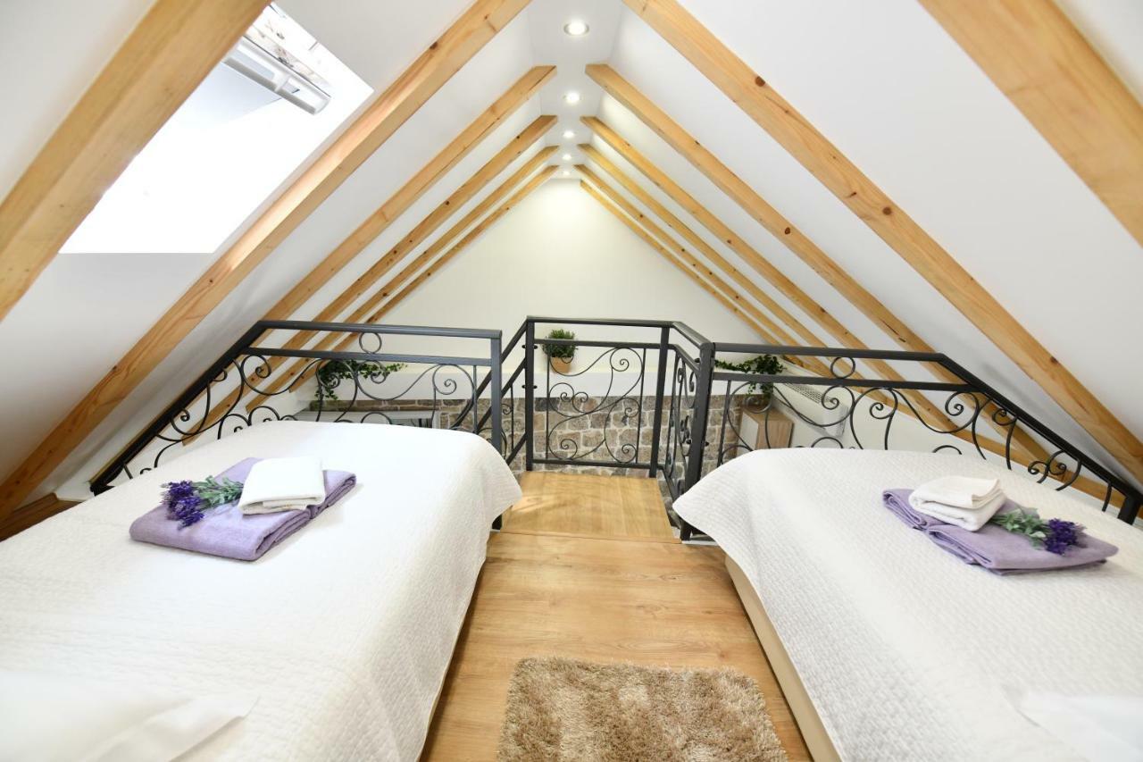 Apartment Lavanda Sinj Eksteriør billede